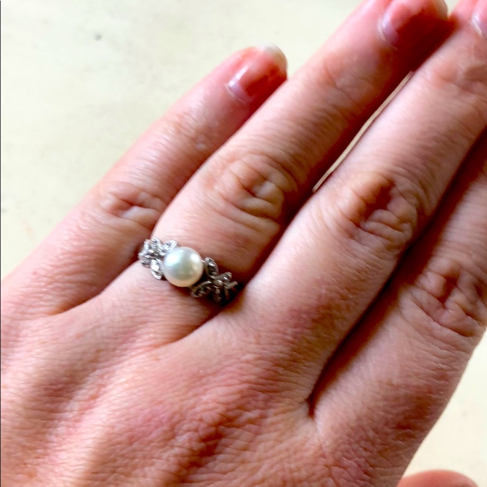 Pearl and Diamond Ring